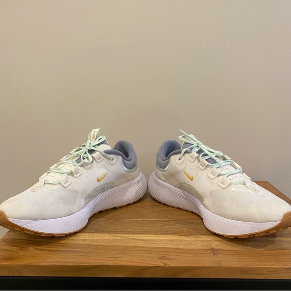 Nike React Escape Shoes Size 10 - Picture 7 of 9